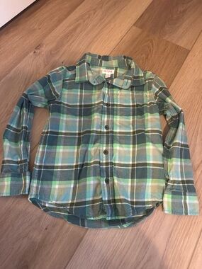 Cat & Jack Green Plaid Button-Up Shirt for Kids